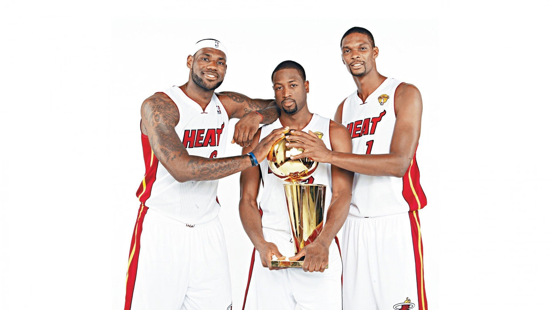 巴黎看台爆满，却未能见证胜利，巴黎视察